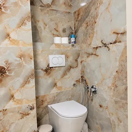 Premium 5-rooms L 4 Bathrooms L Center * Tirana