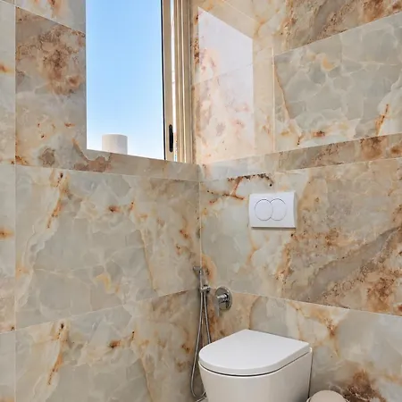Premium 5-rooms L 4 Bathrooms L Center Apartamento *