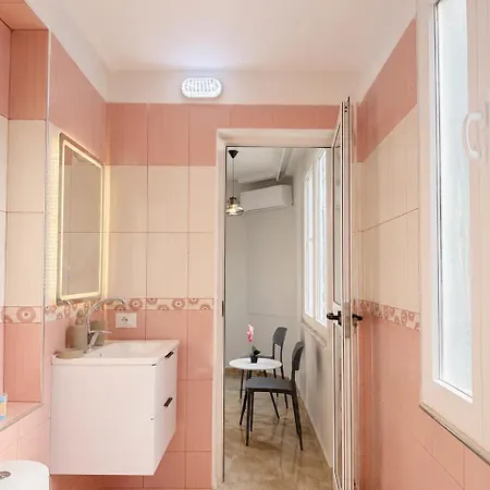 Premium 5-rooms L 4 Bathrooms L Center Apartamento *